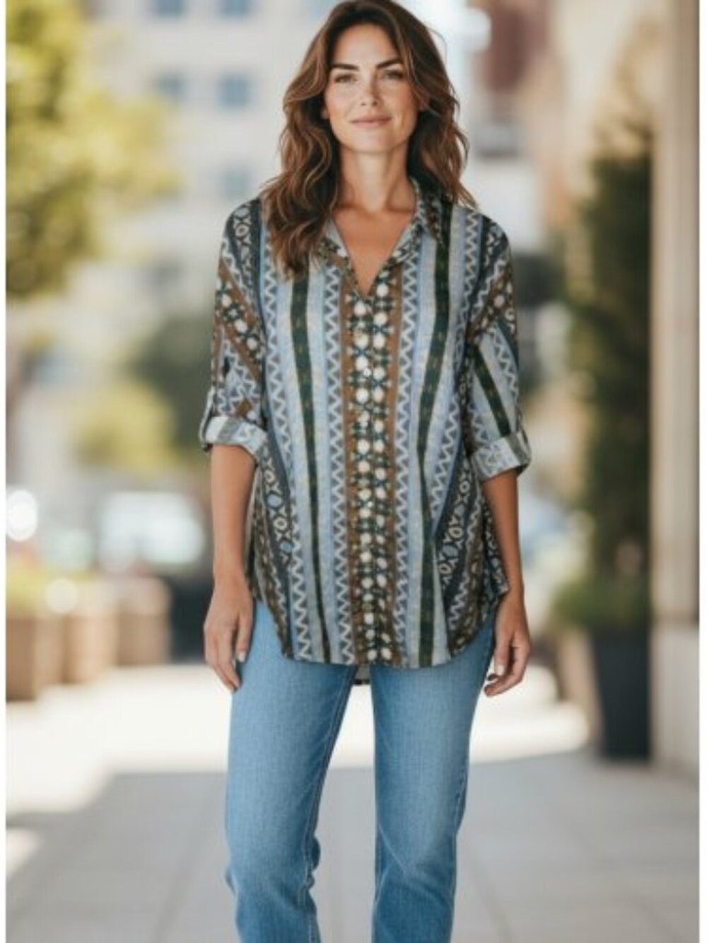 BOUTIQUE EUROPA Blue Brown Print Long Sleeve Button Front Shirt Ladies Large